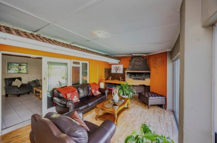 4 Bedroom Property for Sale in Beacon Bay Eastern Cape